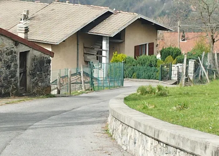 Casa Tra I Laghi